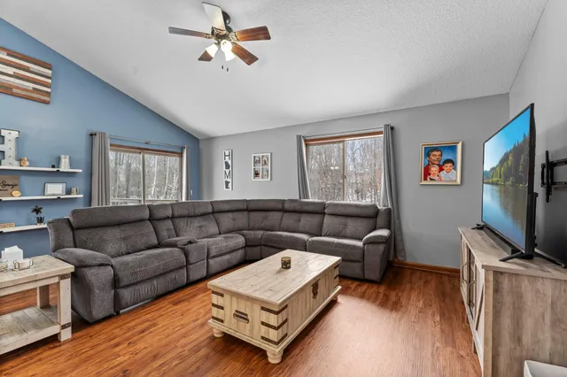 $425,000 | 28468 Century Court Northwest, Isanti, MN 55040