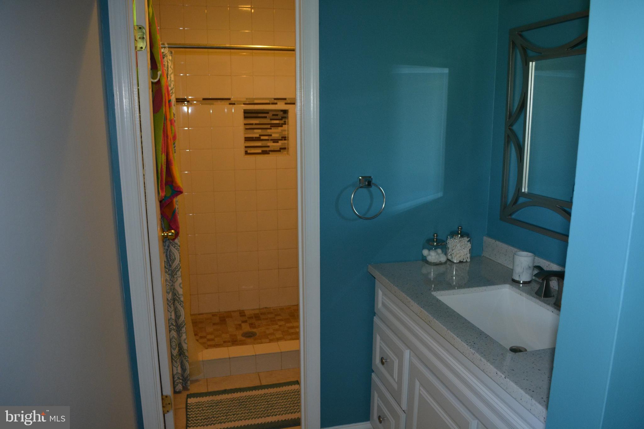 13112 Kurtz Road Woodbridge, VA 22193 - Photo 22 of 36 Gallery Image 22