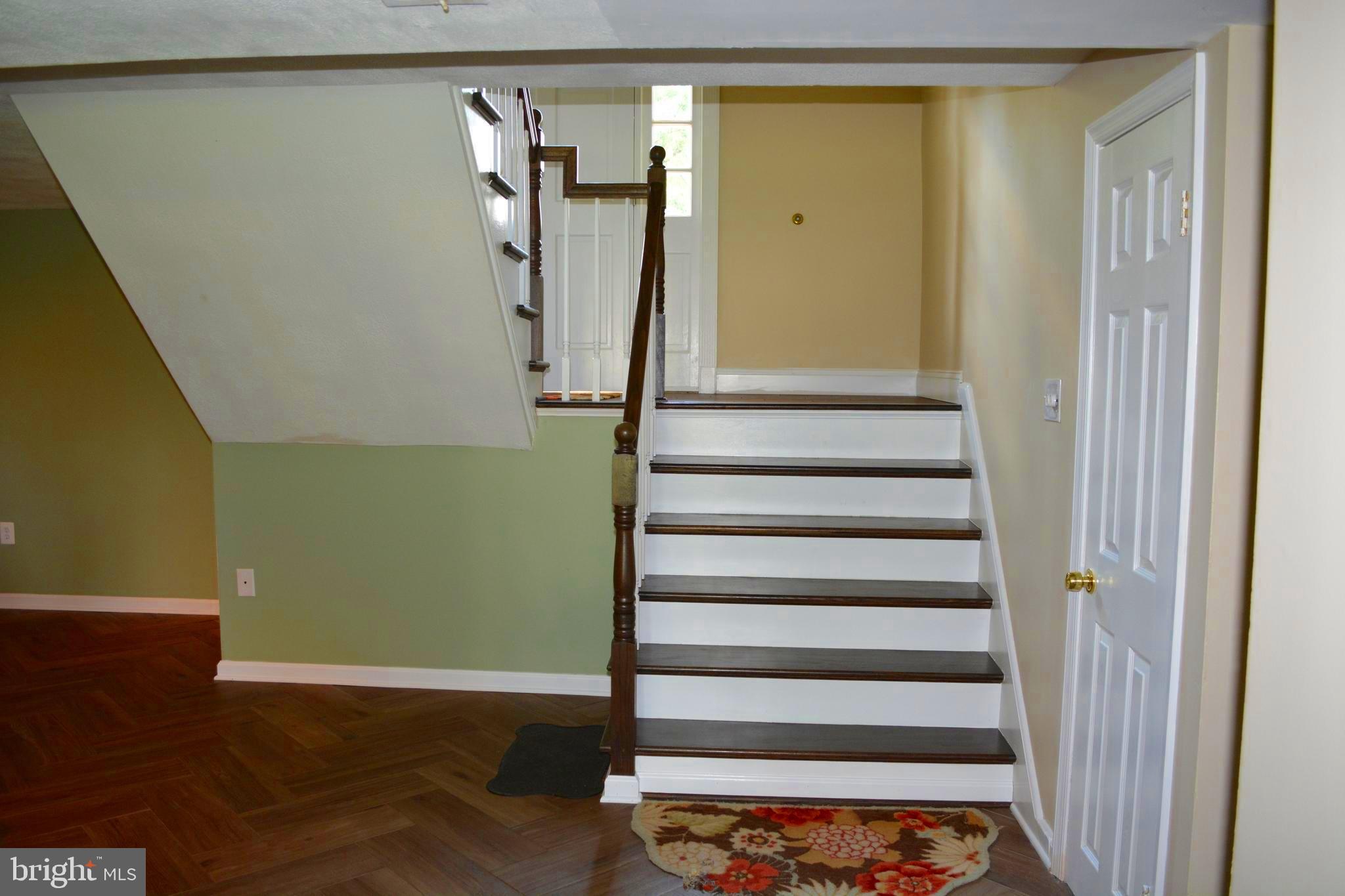 13112 Kurtz Road Woodbridge, VA 22193 - Photo 26 of 36 Gallery Image 26