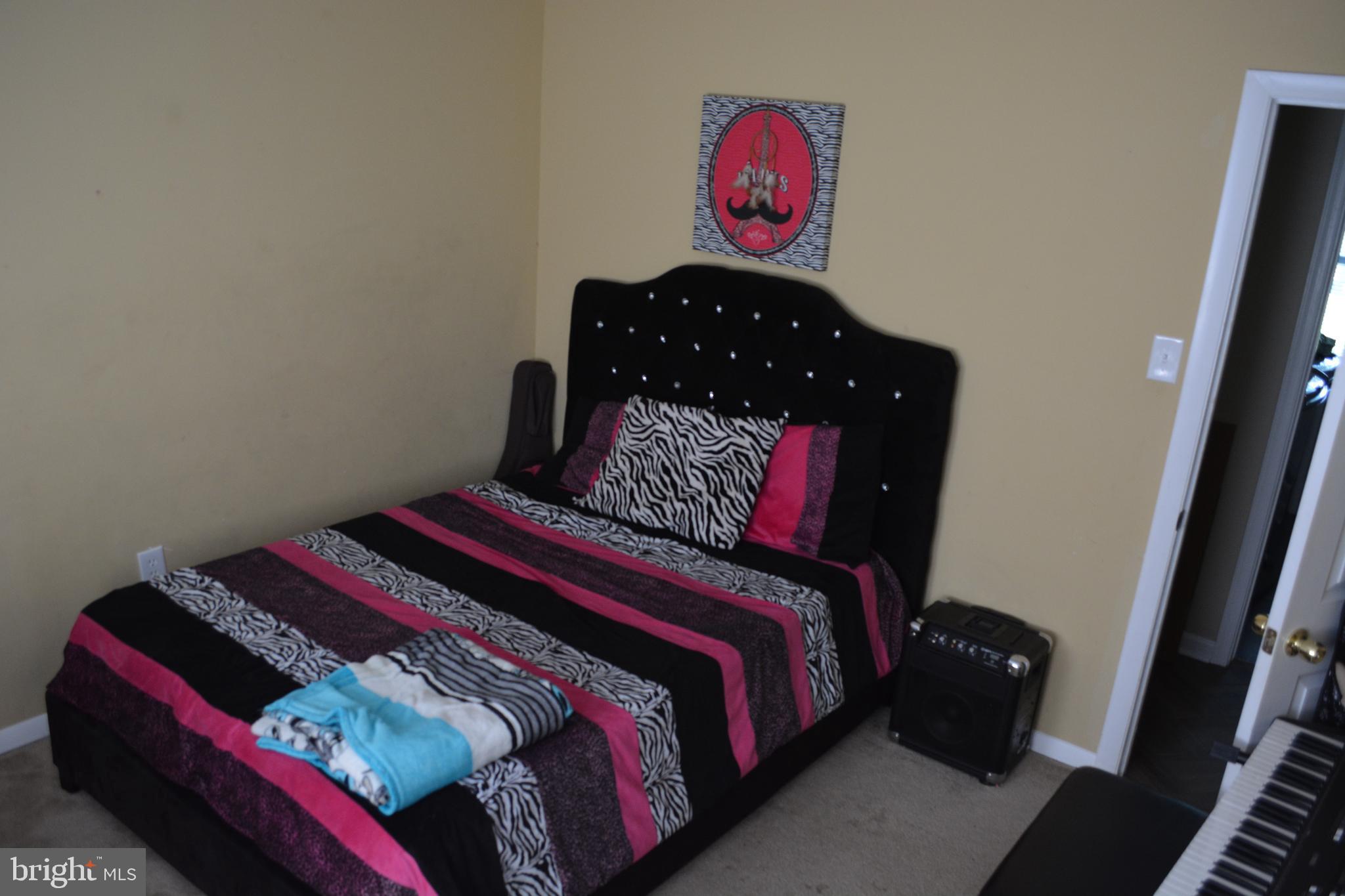 13112 Kurtz Road Woodbridge, VA 22193 - Photo 30 of 36 Gallery Image 30