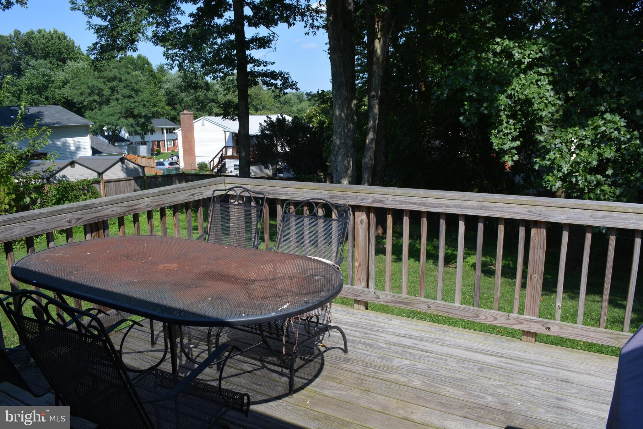 13112 Kurtz Road Woodbridge, VA 22193 - Photo 10 of 36 Gallery Image 10