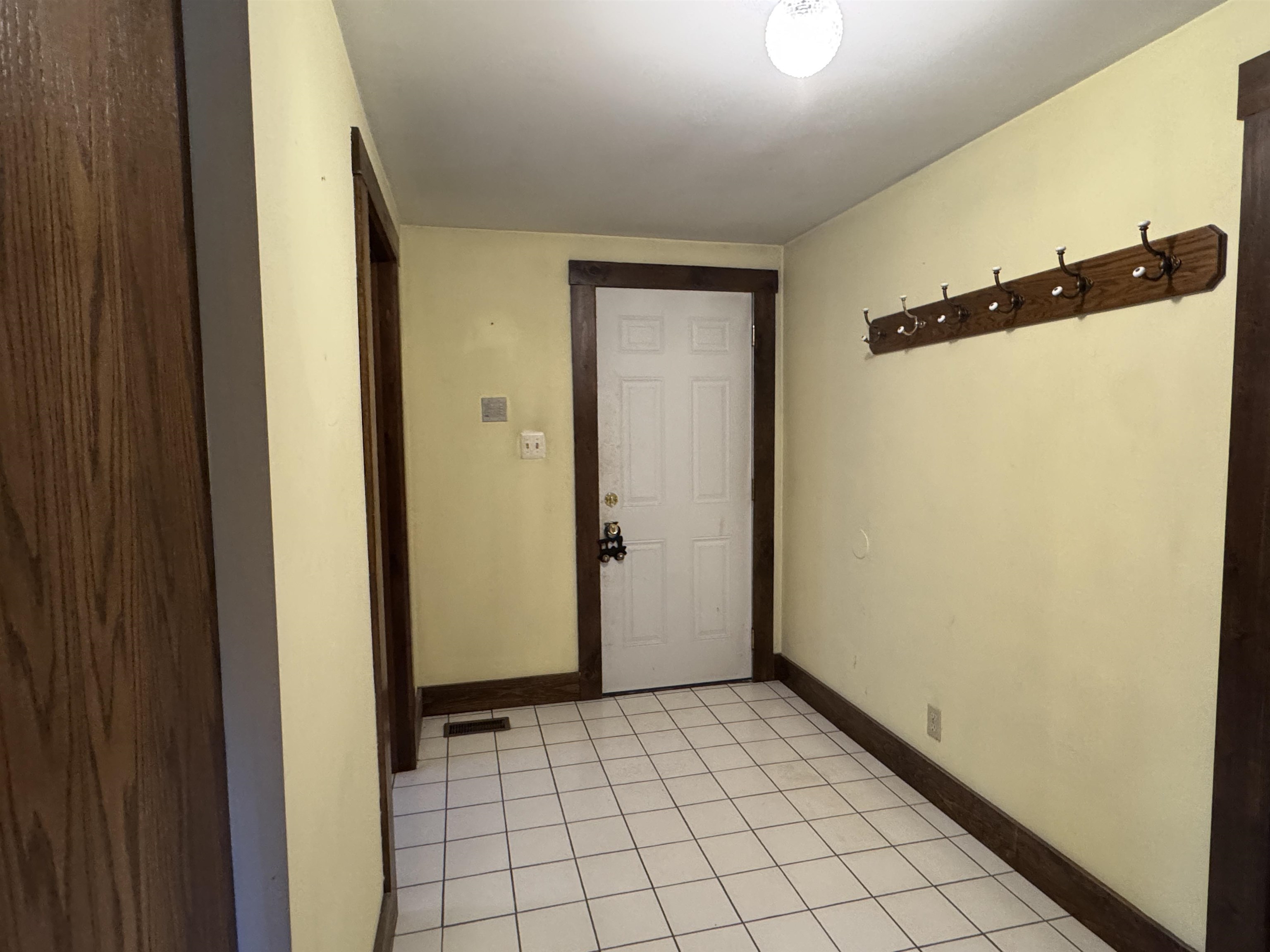 264 Hutchins Pond Road Effingham, NH 03882 - Photo 11 of 54 Gallery Image 11