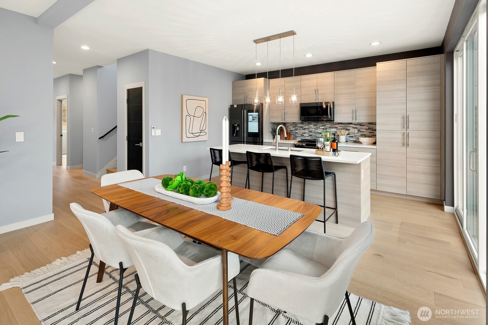 7606 7th Avenue Southwest Seattle, WA 98106 - Photo 12 of 30