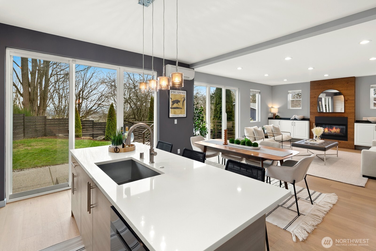 7606 7th Avenue Southwest Seattle, WA 98106 - Photo 8 of 30