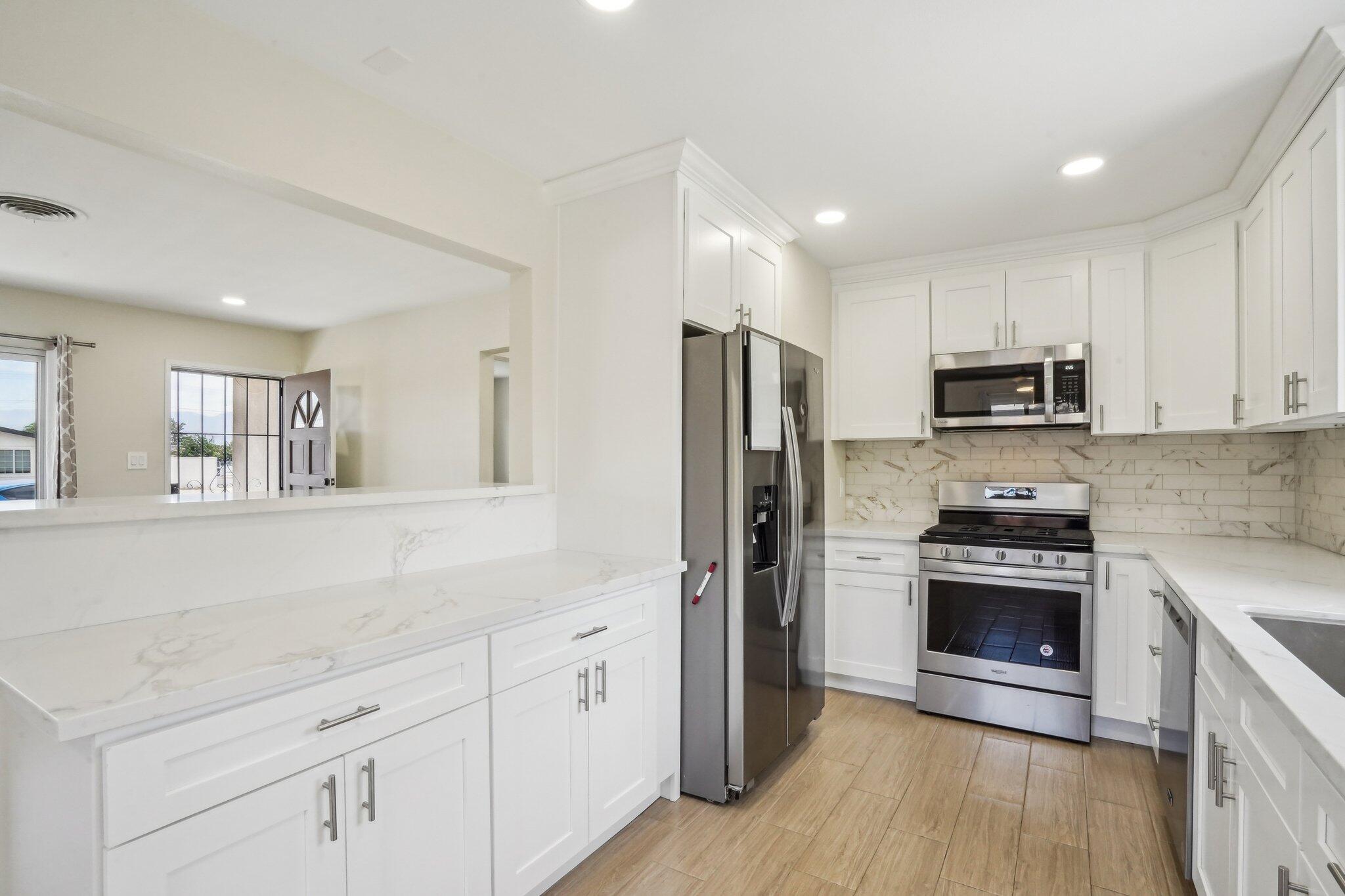 13-web-or-mls-Adobe Rd-3005-011