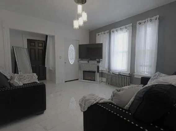 $379,900 | 243-245 Orange Street, Springfield, MA 01108