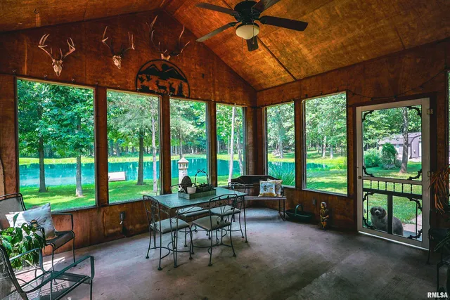 $595,000 | 4331 A County Road 1225 East, Salem, IL 62881