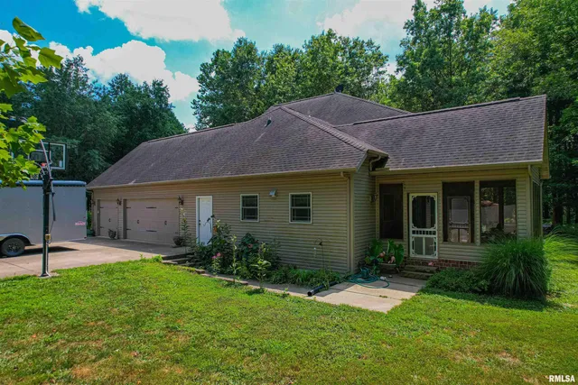 $595,000 | 4331 A County Road 1225 East, Salem, IL 62881