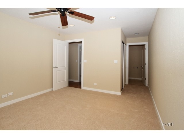 2640 North Delany Road, Unit 203 Waukegan, IL 60087 - Photo 6 of 10
