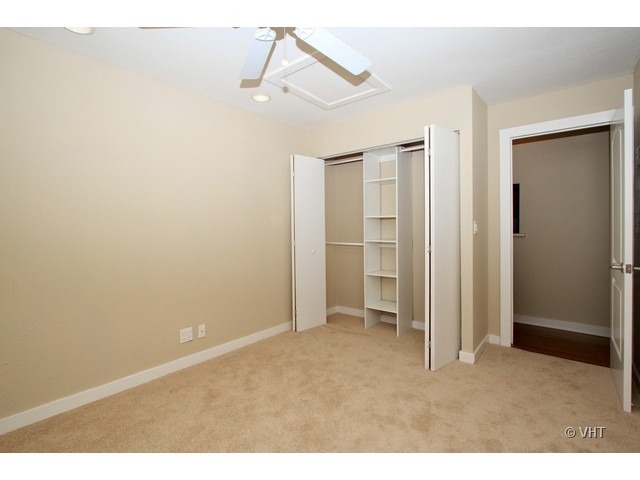 2640 North Delany Road, Unit 203 Waukegan, IL 60087 - Photo 8 of 10