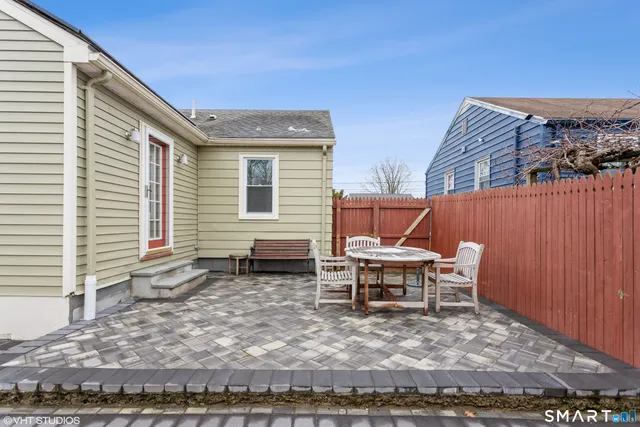 $2,750 | 680 Queen Street, Bridgeport, CT 06606