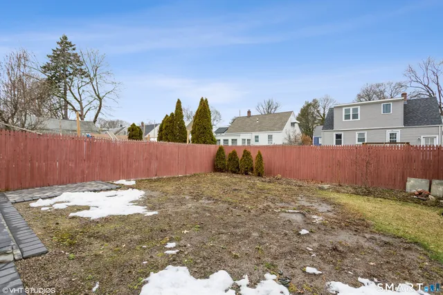 $2,750 | 680 Queen Street, Bridgeport, CT 06606