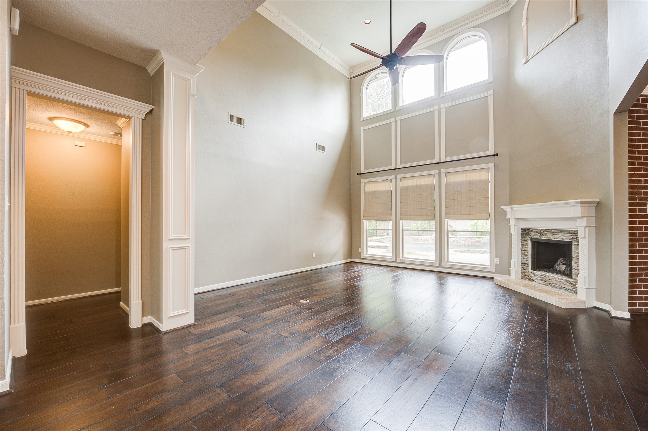 11 East Wedgemere Circle Spring, TX 77381 - Photo 12 of 49