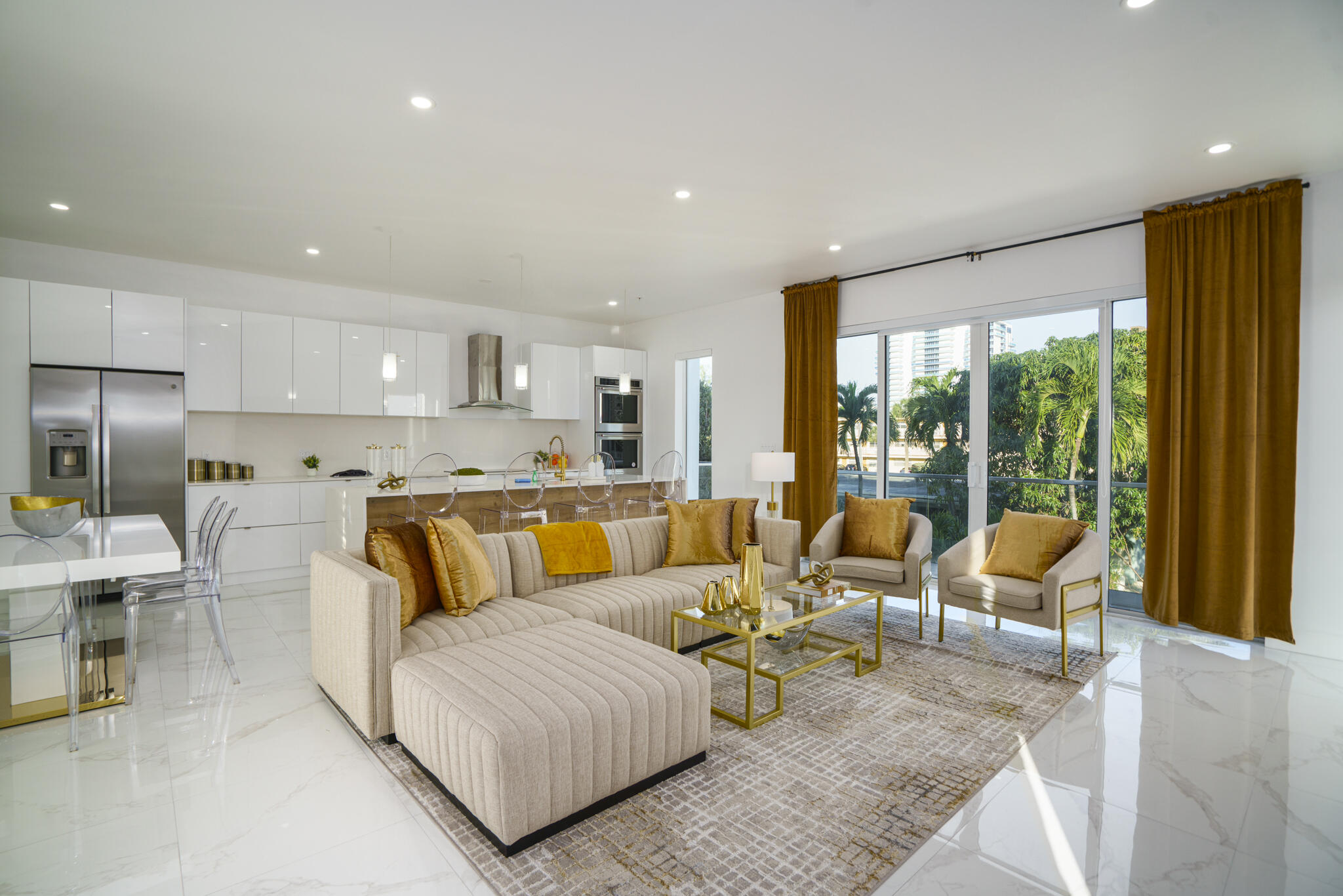 1006 North Riverside Drive Pompano Beach, FL 33062 - Photo 10 of 28 _DSC9037-Edit