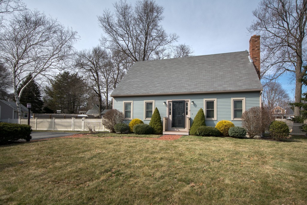 13 Seamore Road Scituate, MA 02066 - Photo 1 of 25