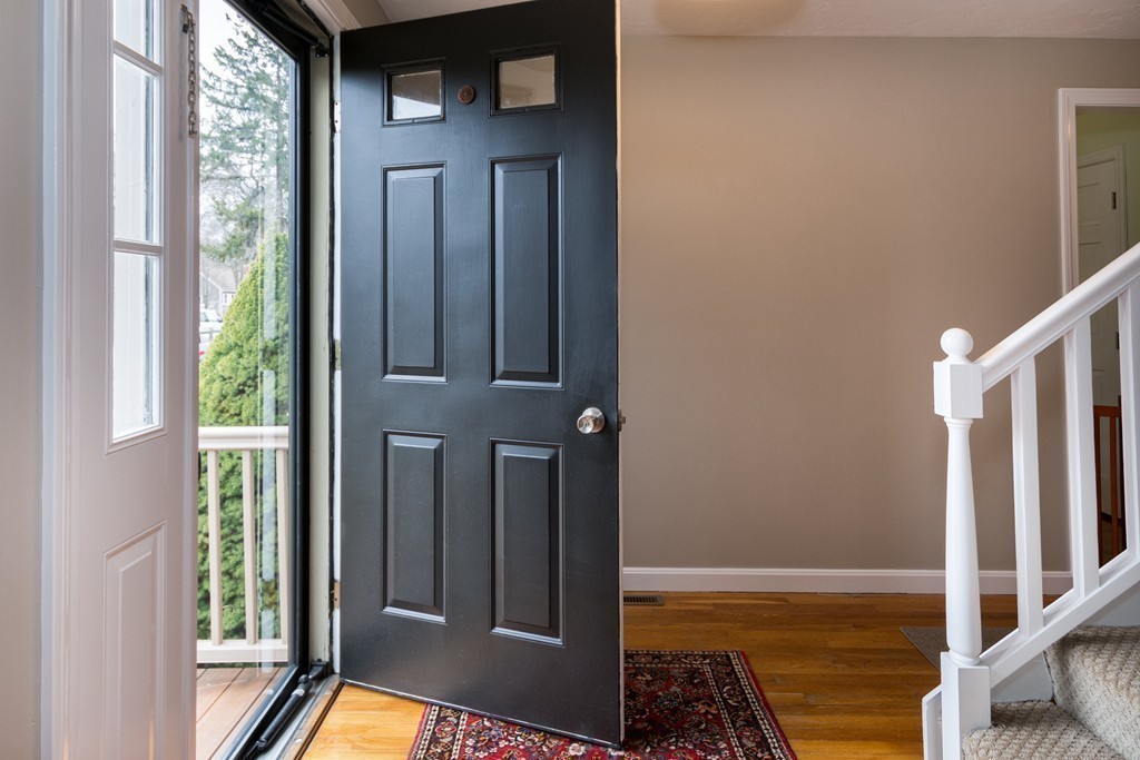 13 Seamore Road Scituate, MA 02066 - Photo 2 of 25