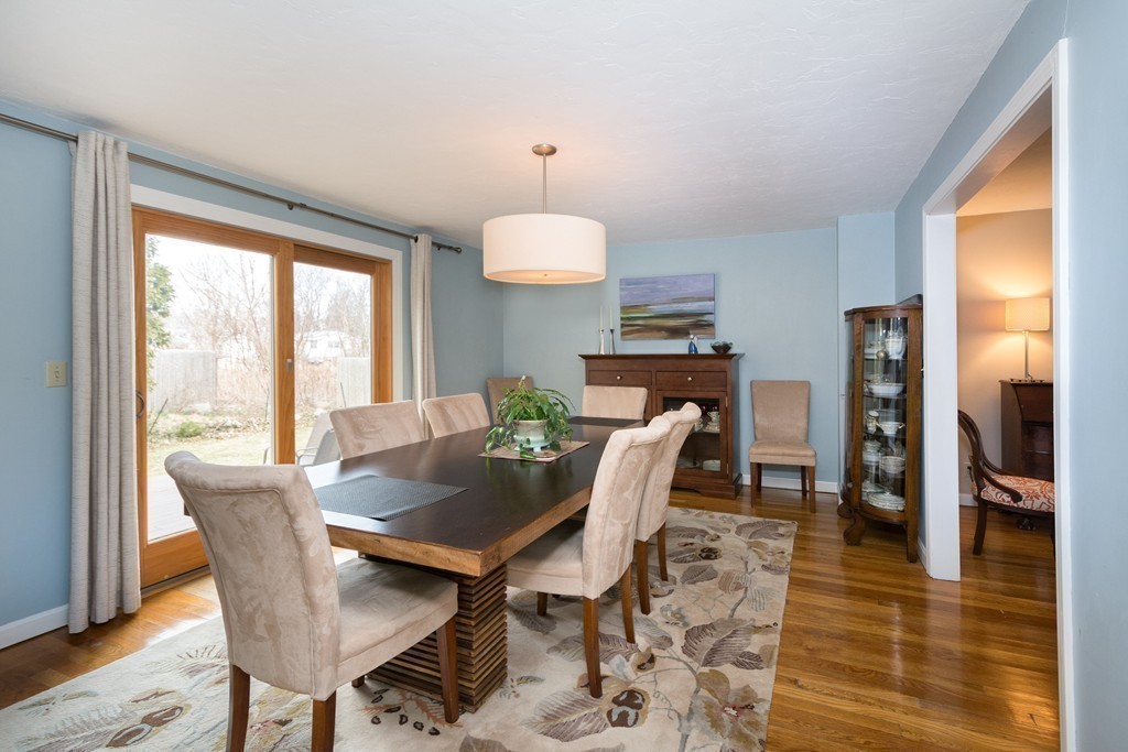 13 Seamore Road Scituate, MA 02066 - Photo 4 of 25