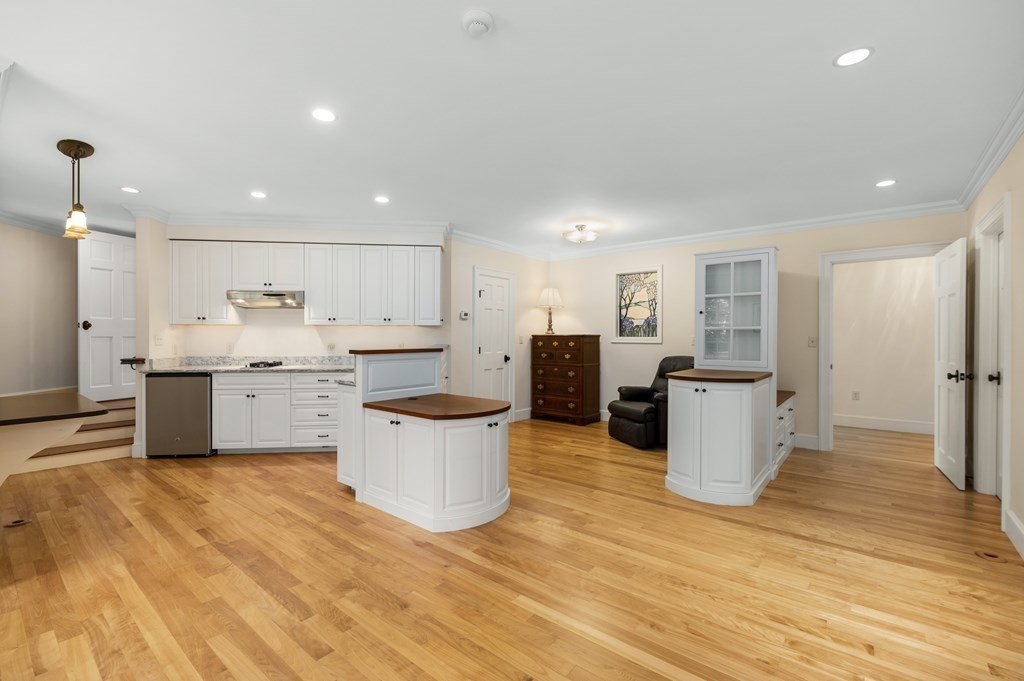 25 Haven Way Beverly, MA 01915 - Photo 27 of 42 a large kitchen with stainless steel appliances a sink a stove a refrigerator and a cabinets