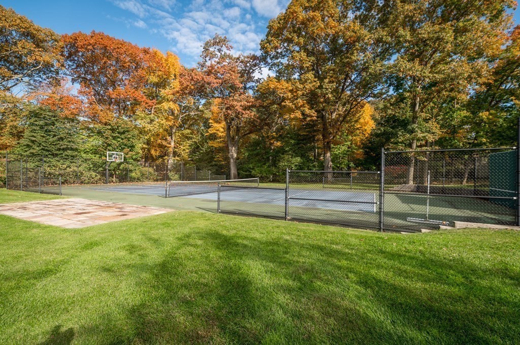 25 Haven Way Beverly, MA 01915 - Photo 41 of 42 a view of yard with trampoline