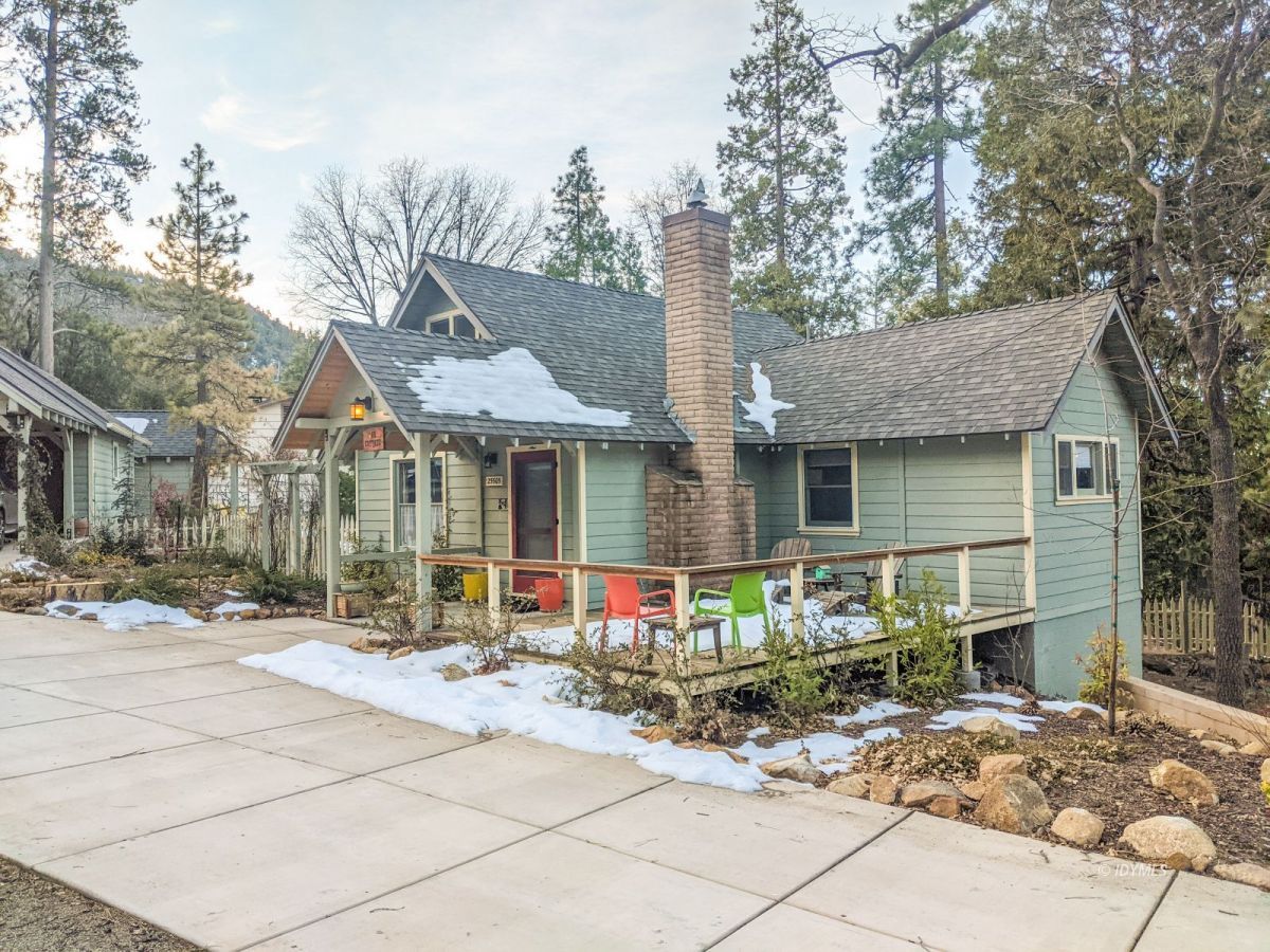 25505 Seneca Road Idyllwild, CA 92549 - Photo 2 of 60 a front view of a house with patio