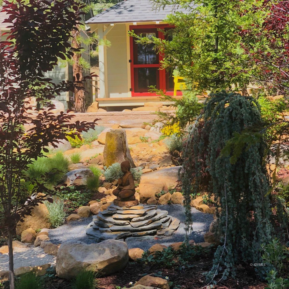 25505 Seneca Road Idyllwild, CA 92549 - Photo 55 of 60 a view of a house with a yard