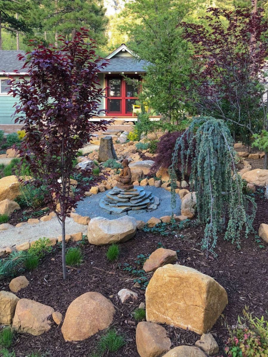 25505 Seneca Road Idyllwild, CA 92549 - Photo 59 of 60 a backyard of a house with yard and outdoor seating