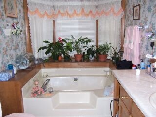 1409 North Woodbury Road Seneca, SC 29672 - Photo 8 of 9 Gallery Image 8