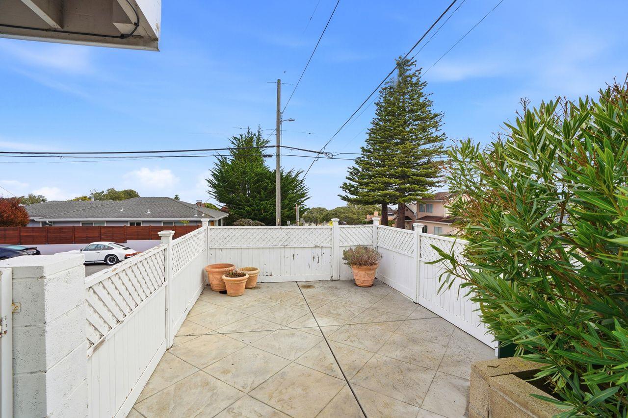 701 Archer Street Monterey, CA 93940 - Photo 31 of 39