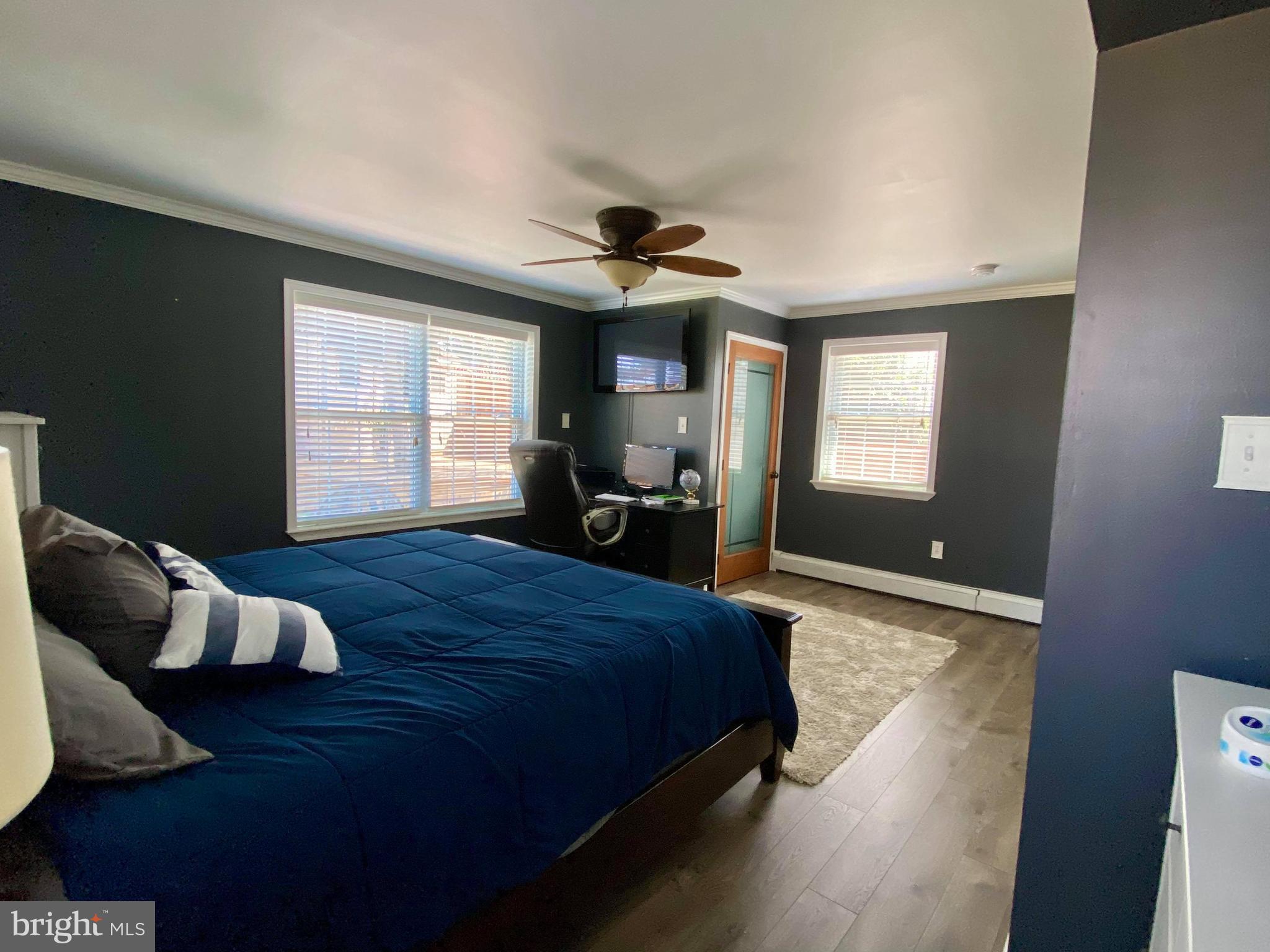 9207 Woodenbridge Road Philadelphia, PA 19114 - Photo 13 of 27 Gallery Image 13