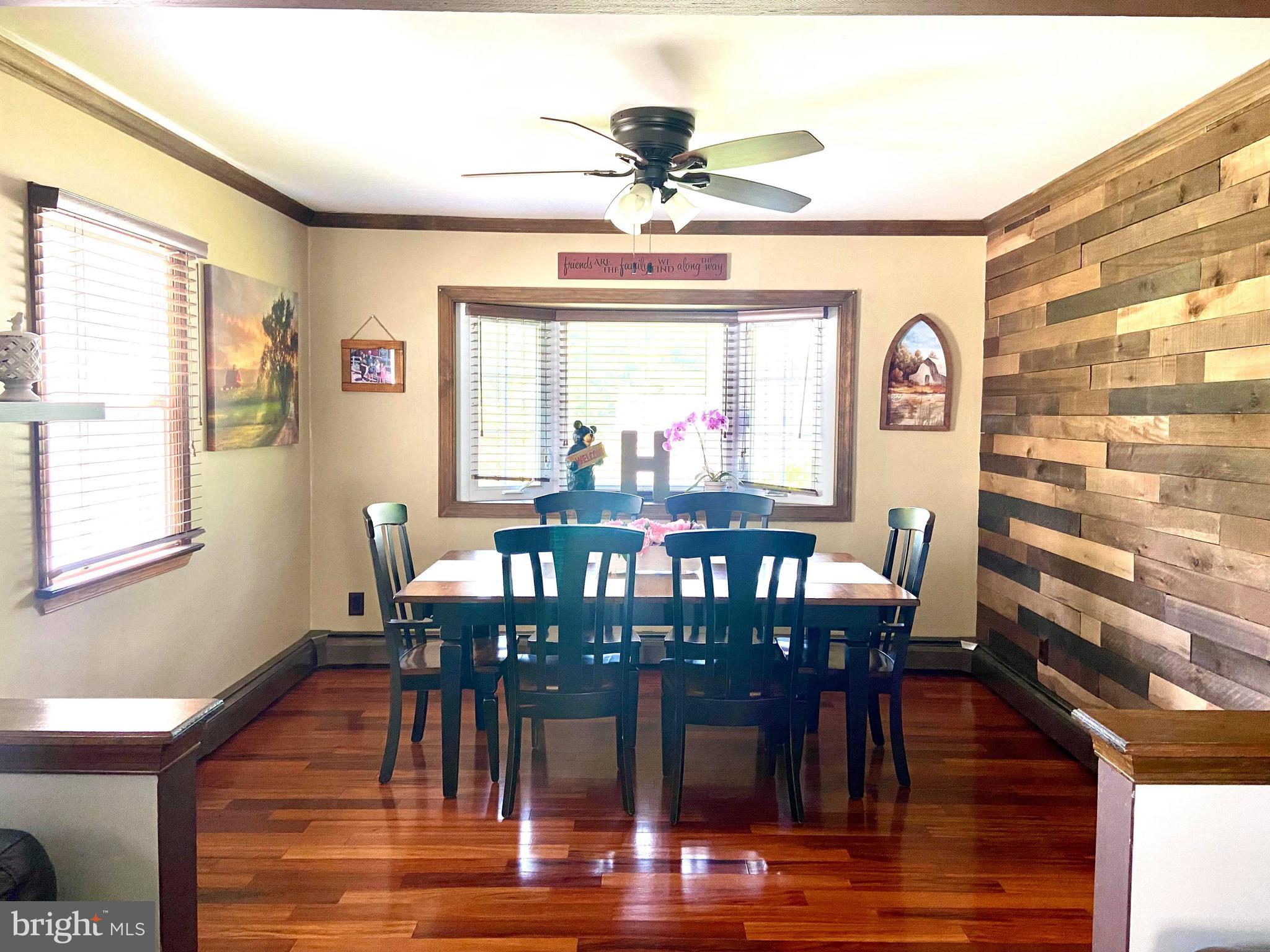 9207 Woodenbridge Road Philadelphia, PA 19114 - Photo 14 of 27 Dining room