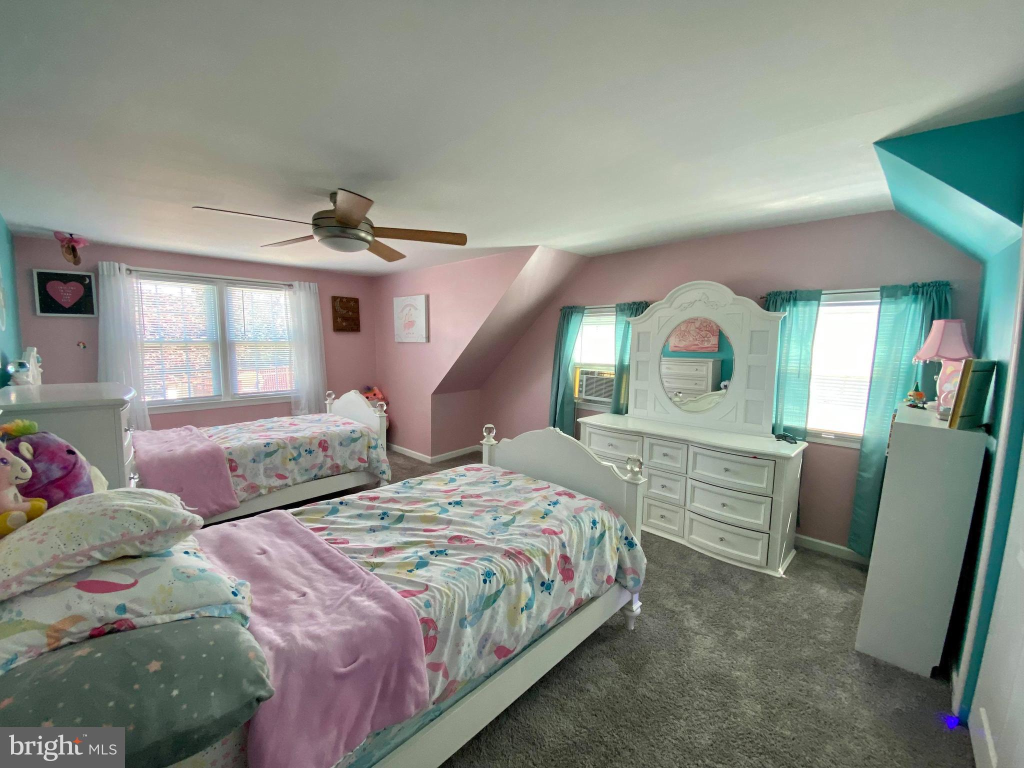 9207 Woodenbridge Road Philadelphia, PA 19114 - Photo 17 of 27 upstairs bedroom 1