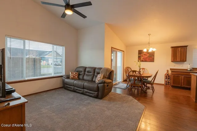 $429,900 | 7942 West Kayak Court, Rathdrum, ID 83858