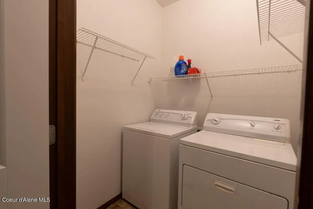 $429,900 | 7942 West Kayak Court, Rathdrum, ID 83858