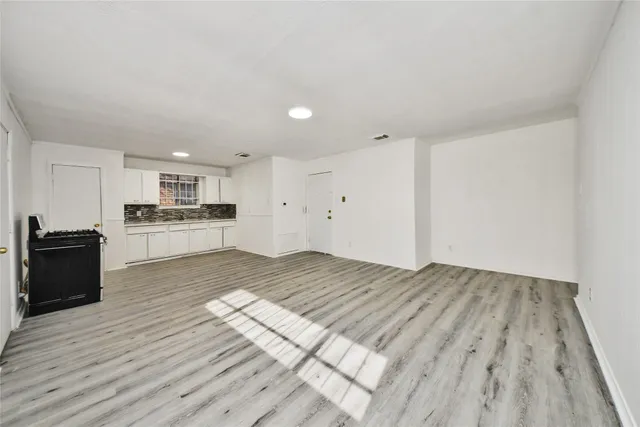 $240,000 | 3727 Prudence Drive, Houston, TX 77045