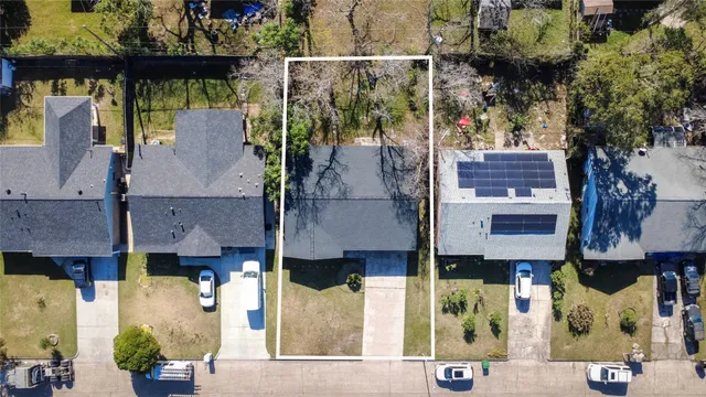 $240,000 | 3727 Prudence Drive, Houston, TX 77045