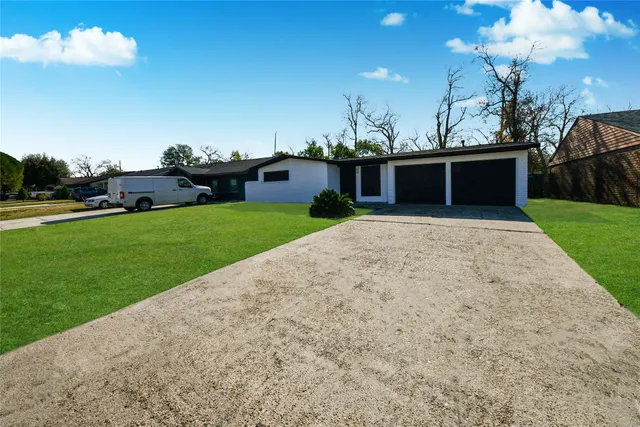 $240,000 | 3727 Prudence Drive, Houston, TX 77045