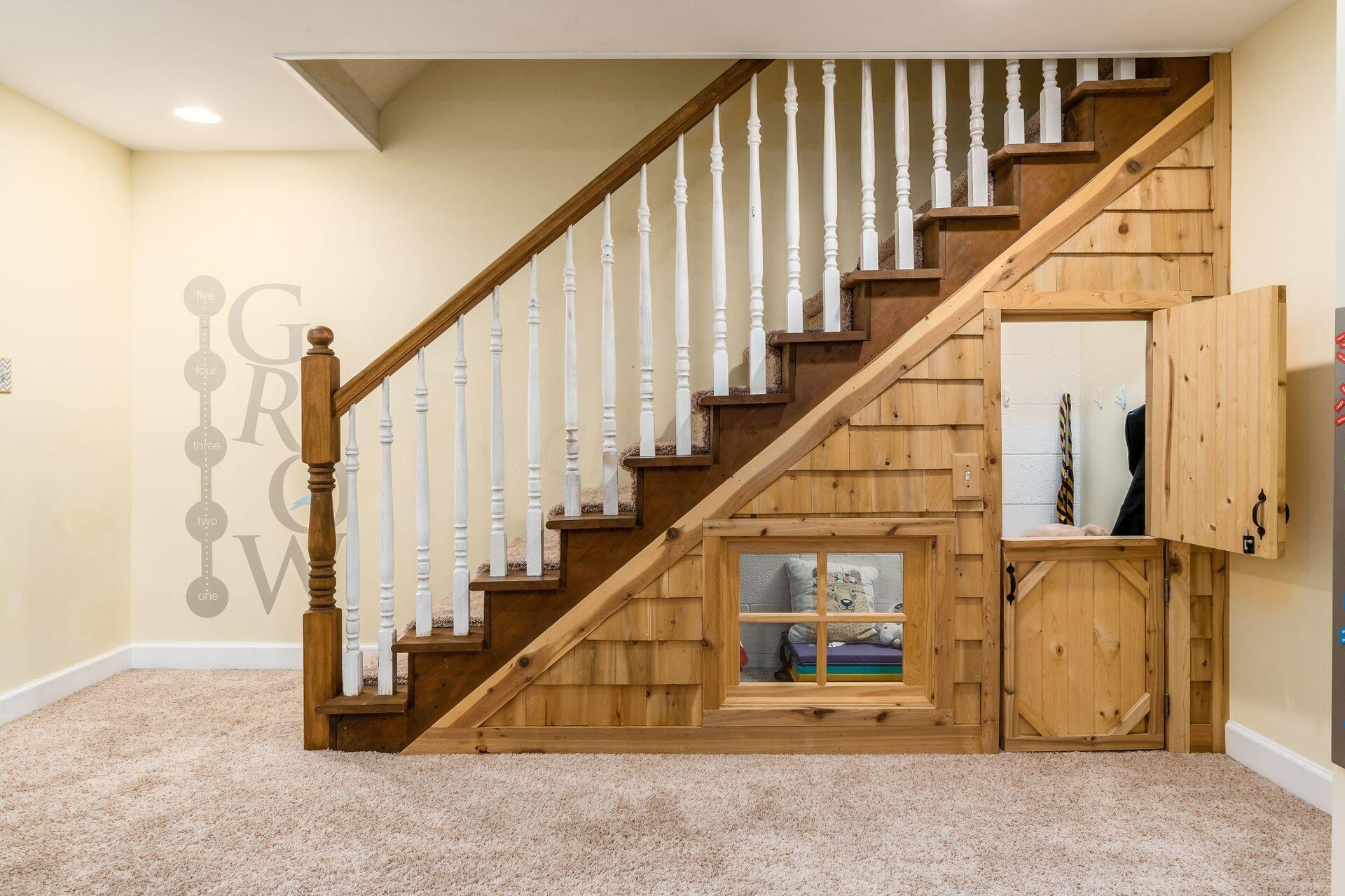 1480 Windham Road Columbus, OH 43220 - Photo 57 of 79 Charming playhouse under stairs