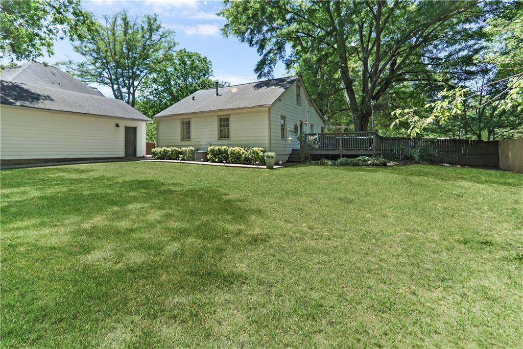 1661 Hudson Road Decatur, GA 30033 - Photo 16 of 17
