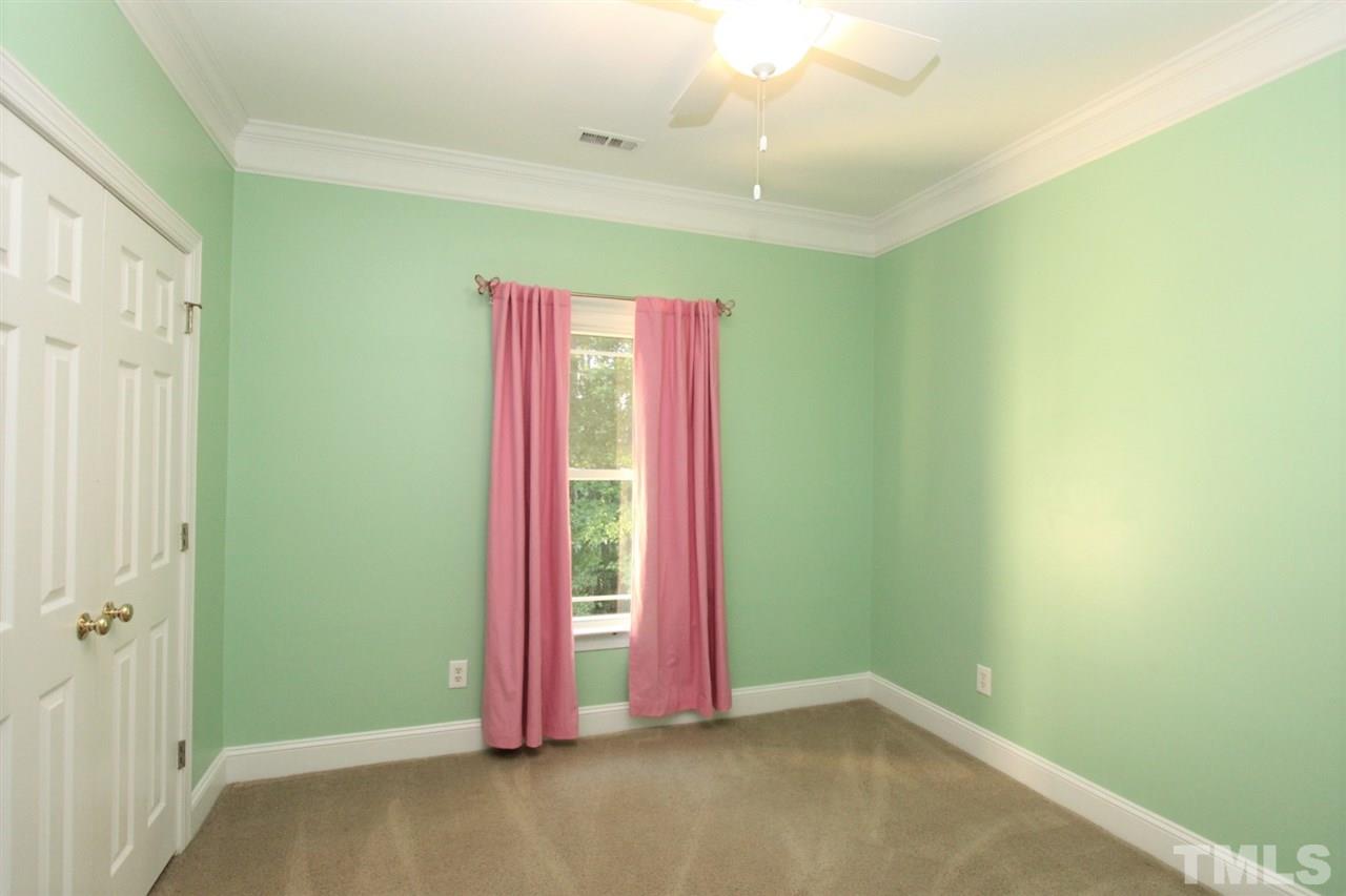 5209 Covington Bend Drive Raleigh, NC 27613 - Photo 18 of 24 Gallery Image 18