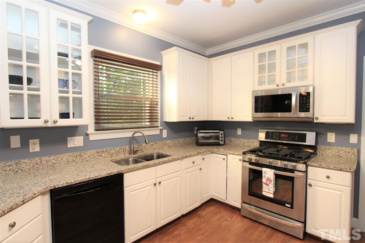 5209 Covington Bend Drive Raleigh, NC 27613 - Photo 7 of 24 Gallery Image 7