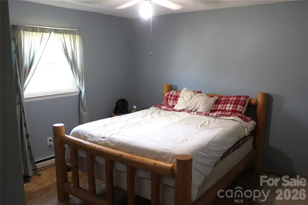 $189,900 | 5445 Glenview Drive, Hickory, NC 28602