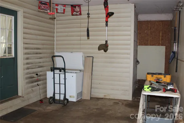 $189,900 | 5445 Glenview Drive, Hickory, NC 28602