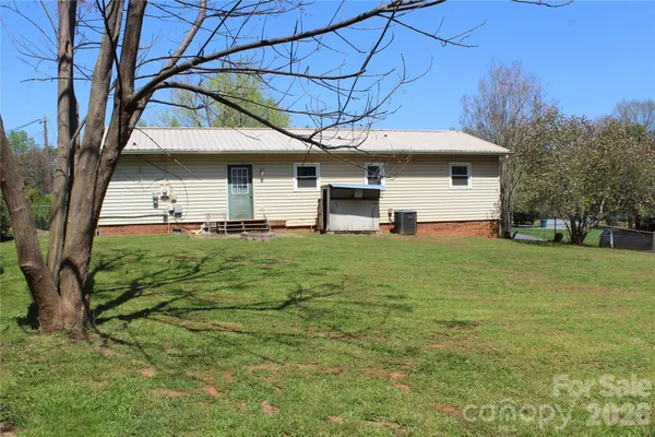 $189,900 | 5445 Glenview Drive, Hickory, NC 28602