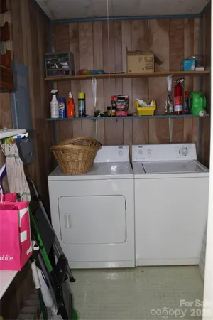 $189,900 | 5445 Glenview Drive, Hickory, NC 28602