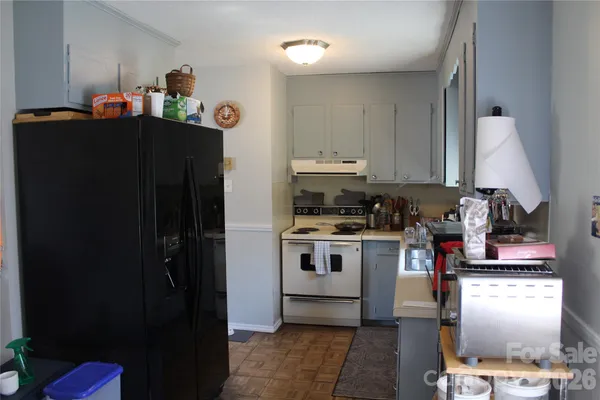 $189,900 | 5445 Glenview Drive, Hickory, NC 28602