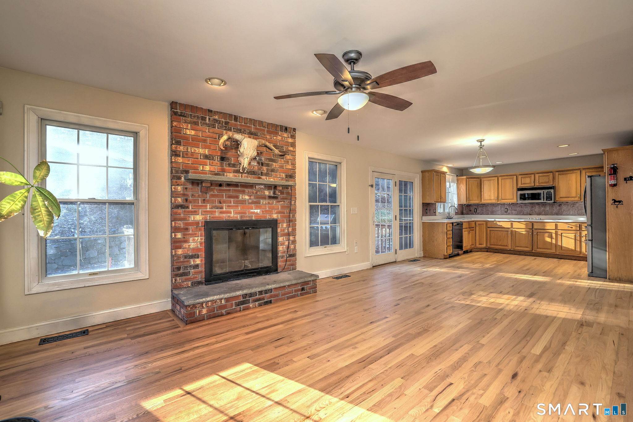 1364 Kettletown Road Southbury, CT 06488 - Photo 11 of 35