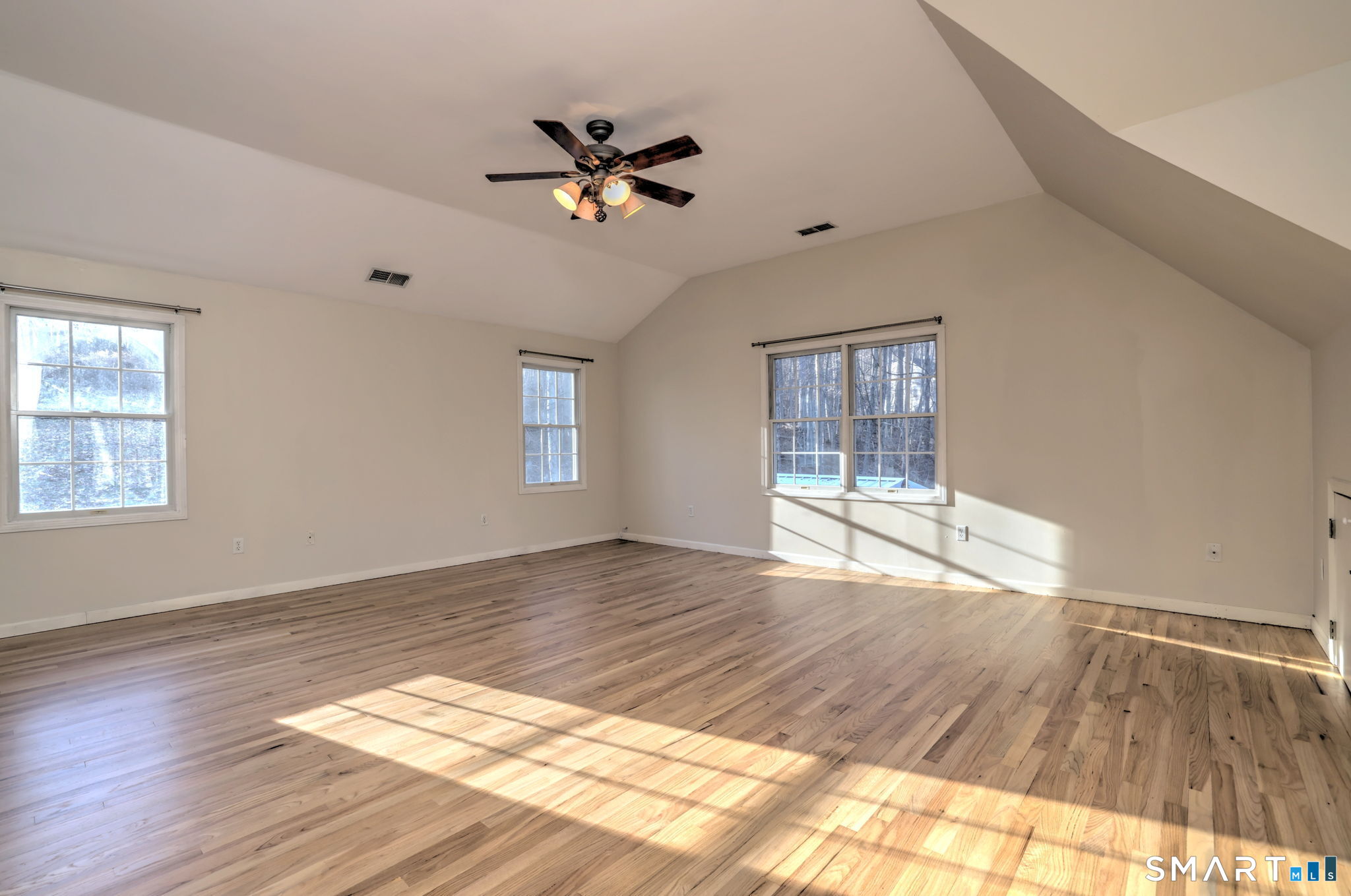 1364 Kettletown Road Southbury, CT 06488 - Photo 21 of 35