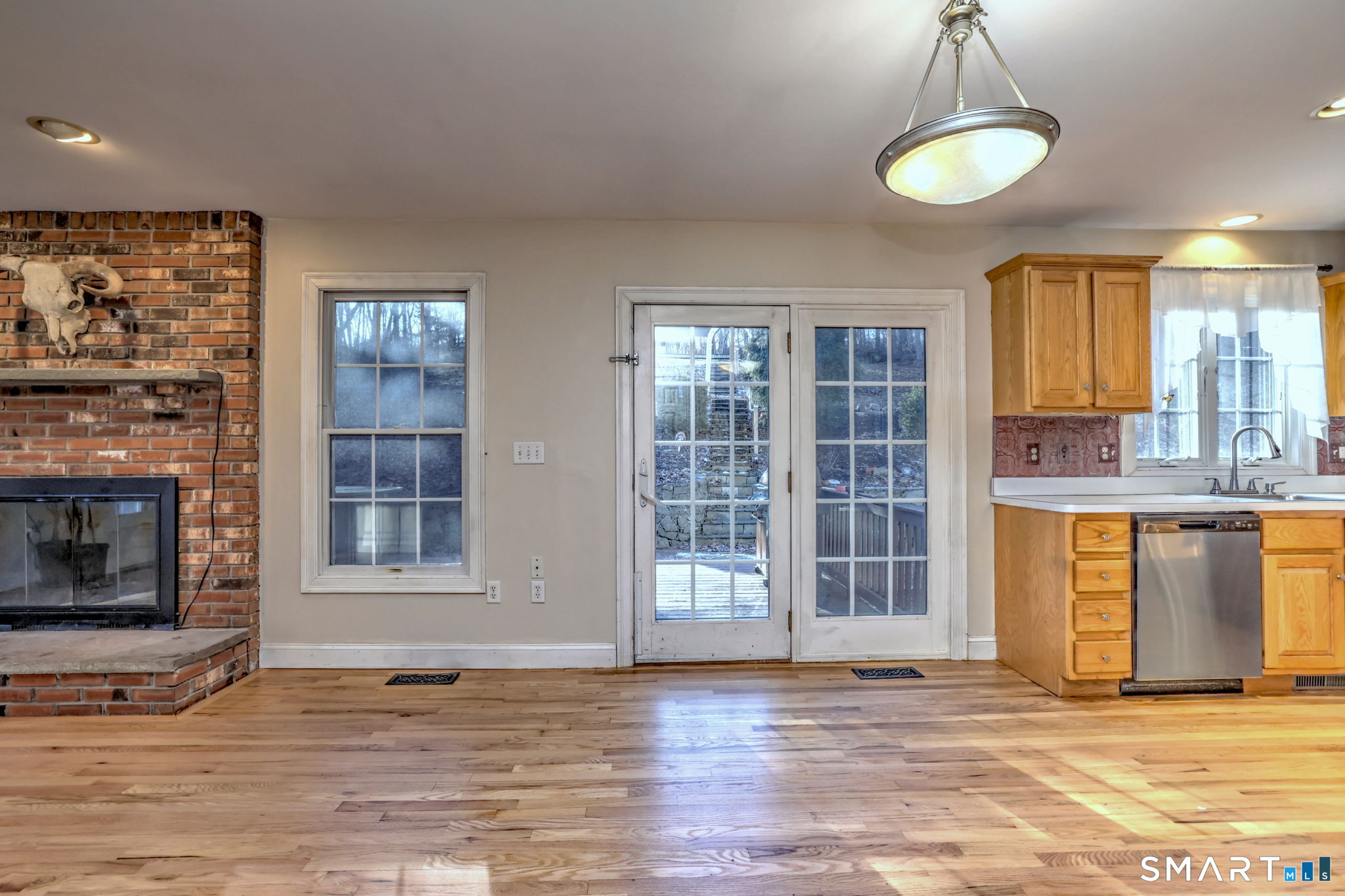 1364 Kettletown Road Southbury, CT 06488 - Photo 10 of 35