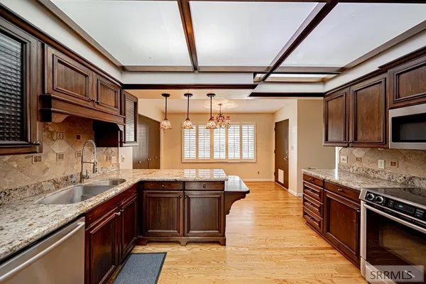$399,000 | 195 South Lloyd Circle, Idaho Falls, ID 83402