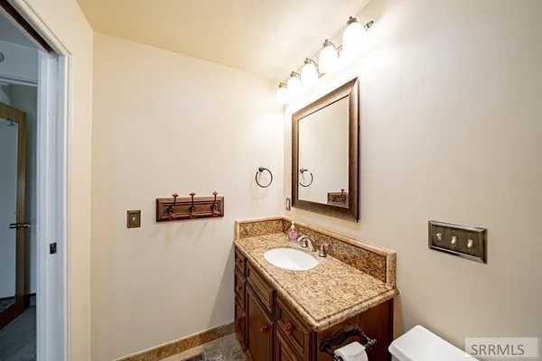 $399,000 | 195 South Lloyd Circle, Idaho Falls, ID 83402